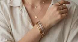 layered jewelry styling tips
