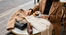 How To Spot An Elegant It Girl In Paris: This Color Combo, This Pant Trend, And These Classic Shoes